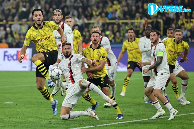Phong độ, lịch sử đối đầu AC Milan vs Dortmund